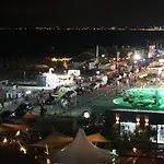 Your Escape To The * Năvodari