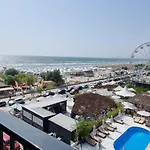 Your Escape To The Διαμέρισμα Năvodari