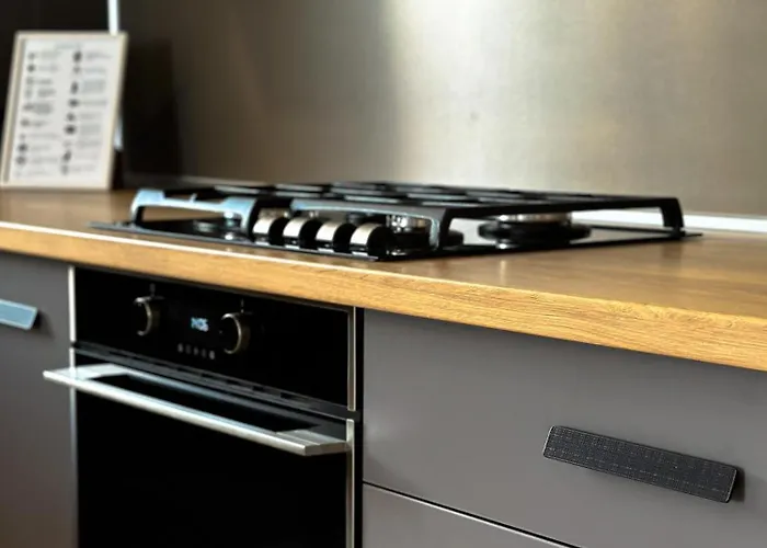 Your Escape To The アパート ナボダリ