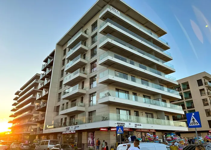 Your Escape To The アパート