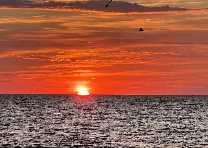 アパート Your Escape To The *